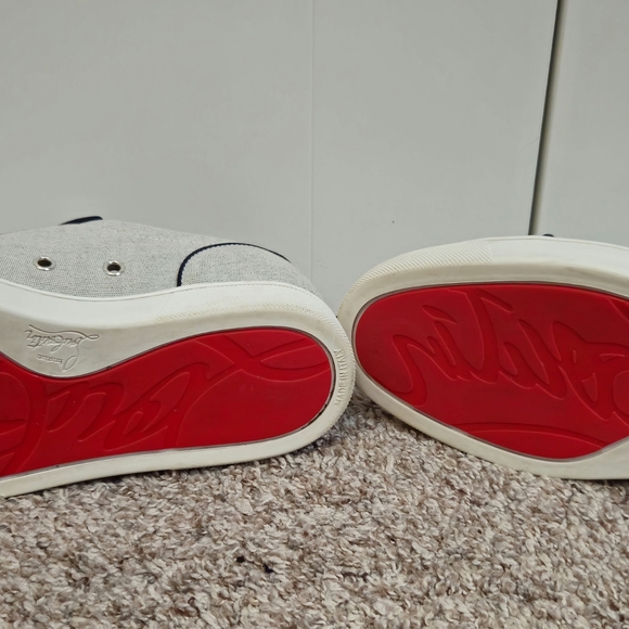 Christian Louboutin Gray and White Sneakers with Sophisticated Design - Picture 2 of 8